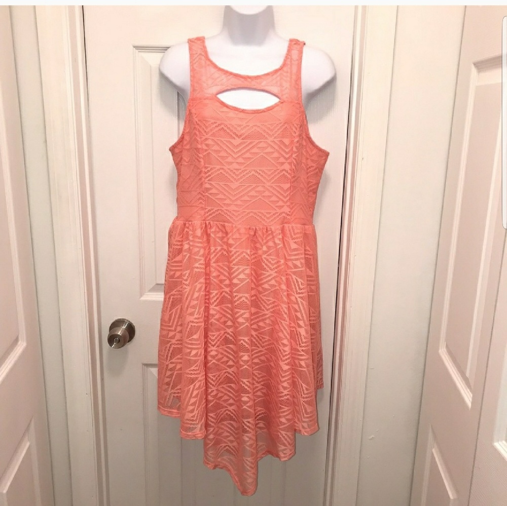 Material Girl Peach Sleeveless Dress XL